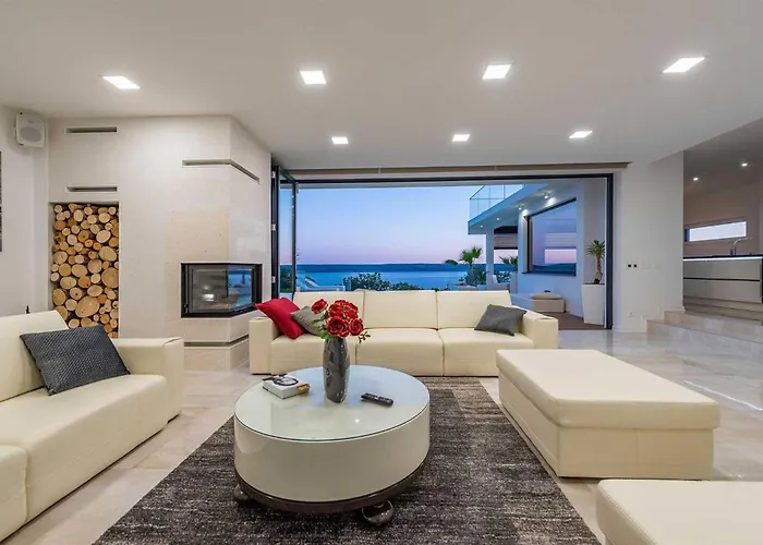 5* Luxury Michele *
