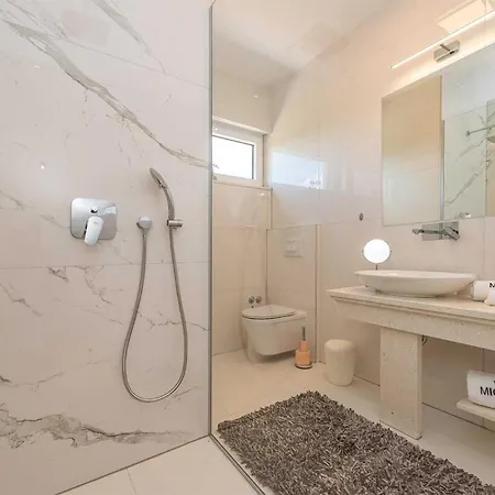 5* Luxury Michele Jasenice (Zadar)