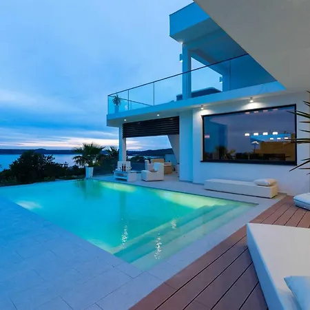 Vila 5* Luxury Michele *