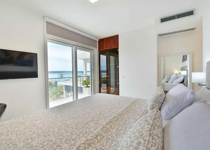 Вилла 5* Luxury Michele *